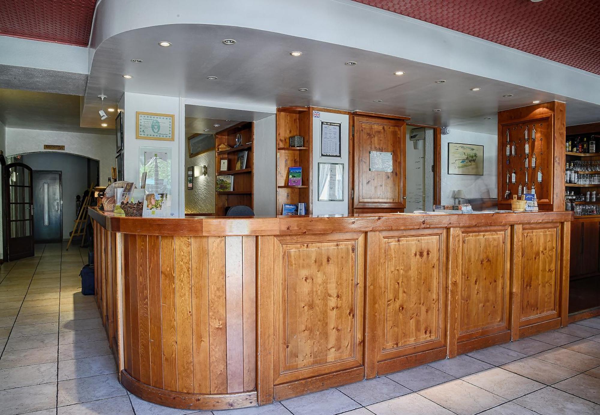 Logis Hotel - Le Col De L'Arc Lans-en-Vercors Exterior photo